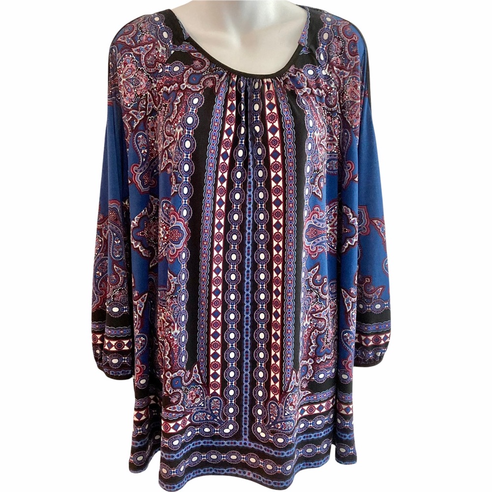 CB | Cold Shoulder Tunic / Top